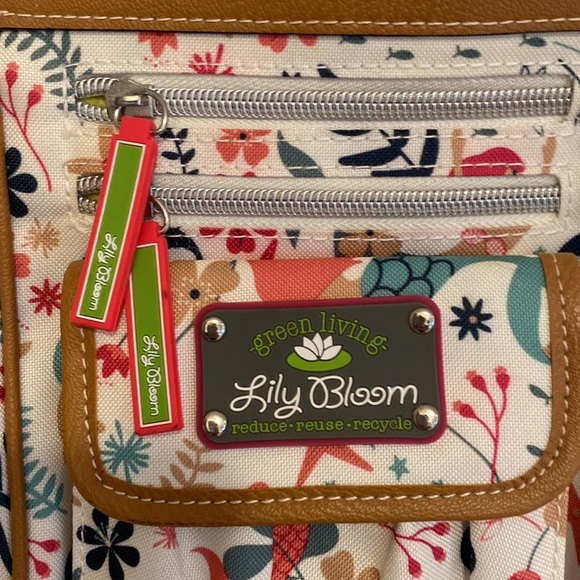 Lily Bloom Purse - new - never used - Picture 3 of 4